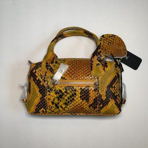 Urban Outfitters Núnoo Mini Bobby Snake Deluxe Yellow